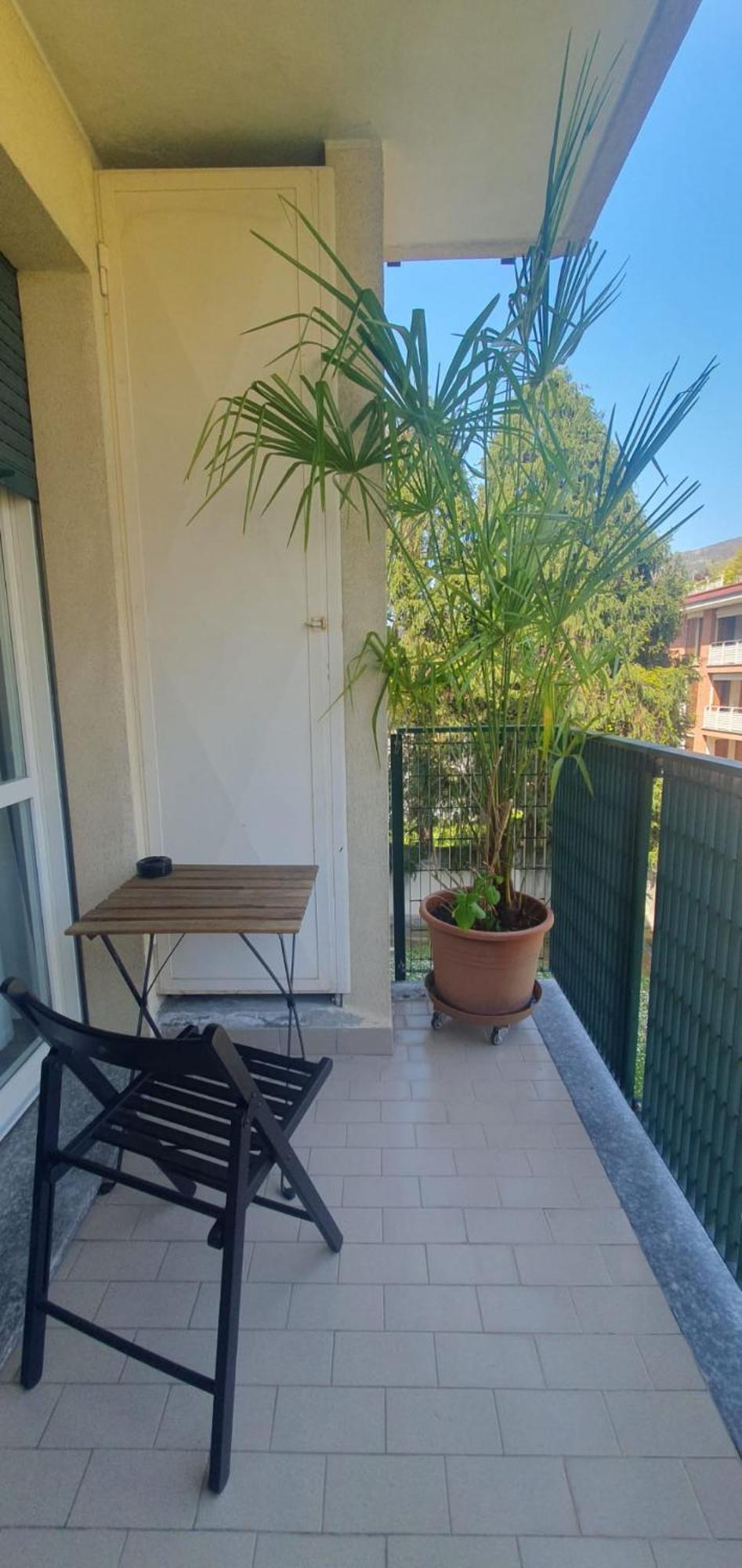 Casa Vacanze Matilde Gavirate Ngoại thất bức ảnh